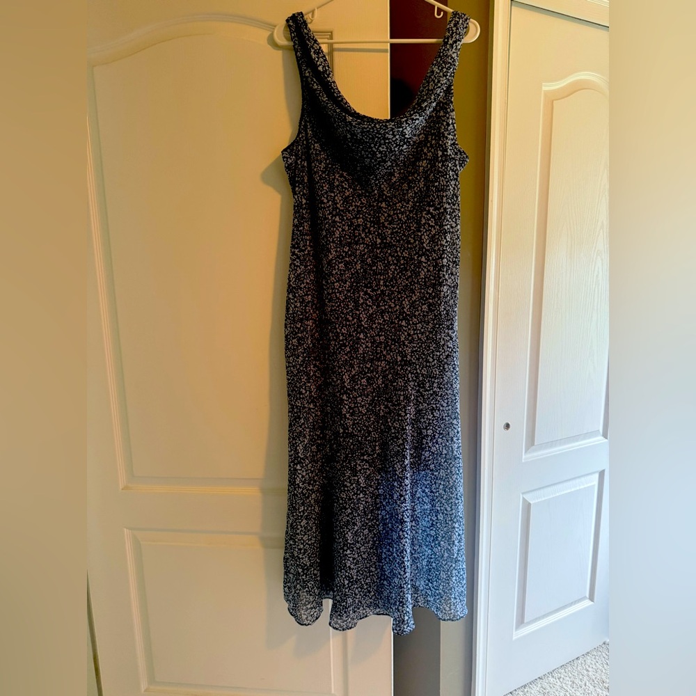 Beautiful Navy and white printed sleeveless dress